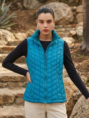 Wind River Teal Quilted Puffer Vest - Size Small